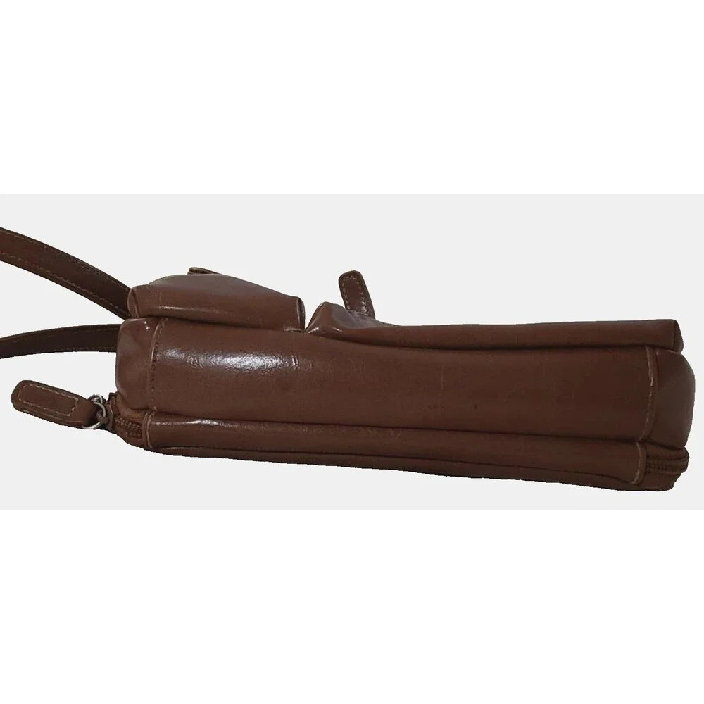 Minicci Faux Leather Medium Brown Crossbody Bag/Purse with Multiple Compartments